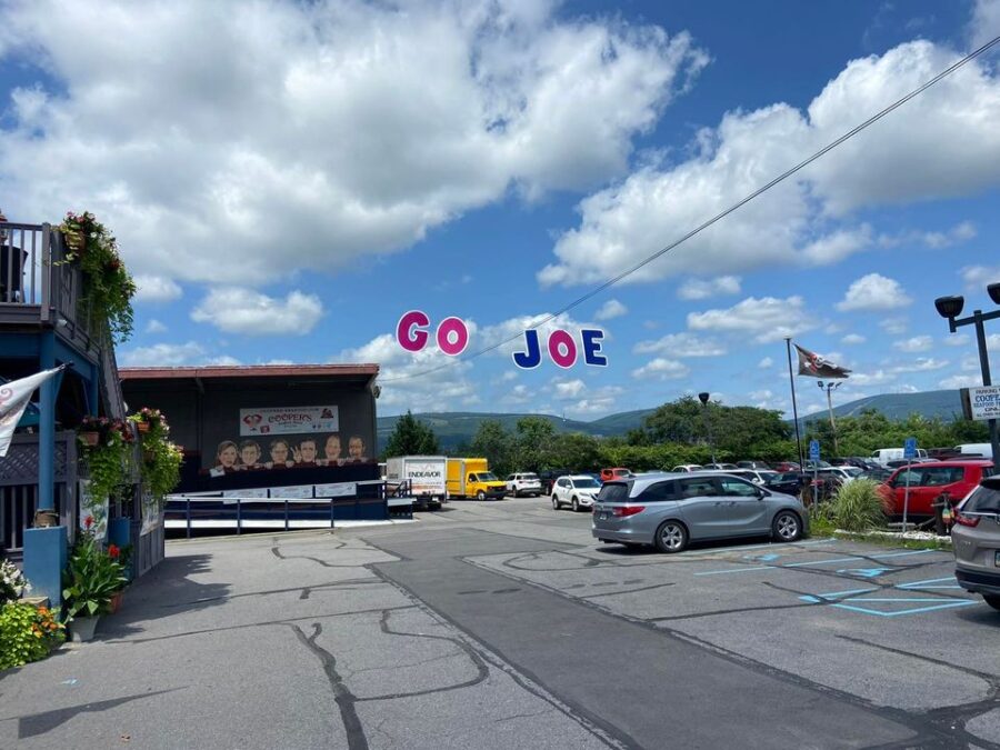 today-5-55-pm-let-s-welcome-joe-snedeker-wnep-home-coopers-seafood
