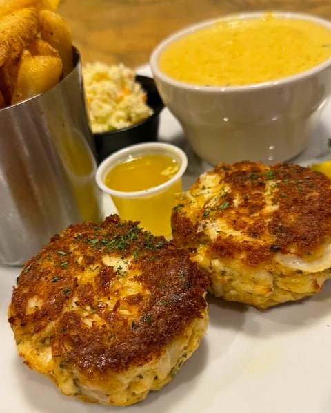 Calling All Crab Lovers!
We’re making Mondays and Tuesda…