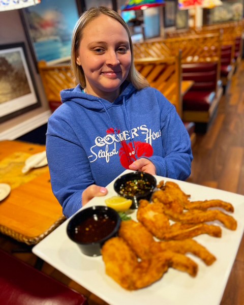 Hoppin’ into flavor! Ashley’s serving up our crispy, gol…