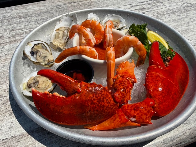 Chill Out with Our Chilled Seafood Platter!
Sunshine i…